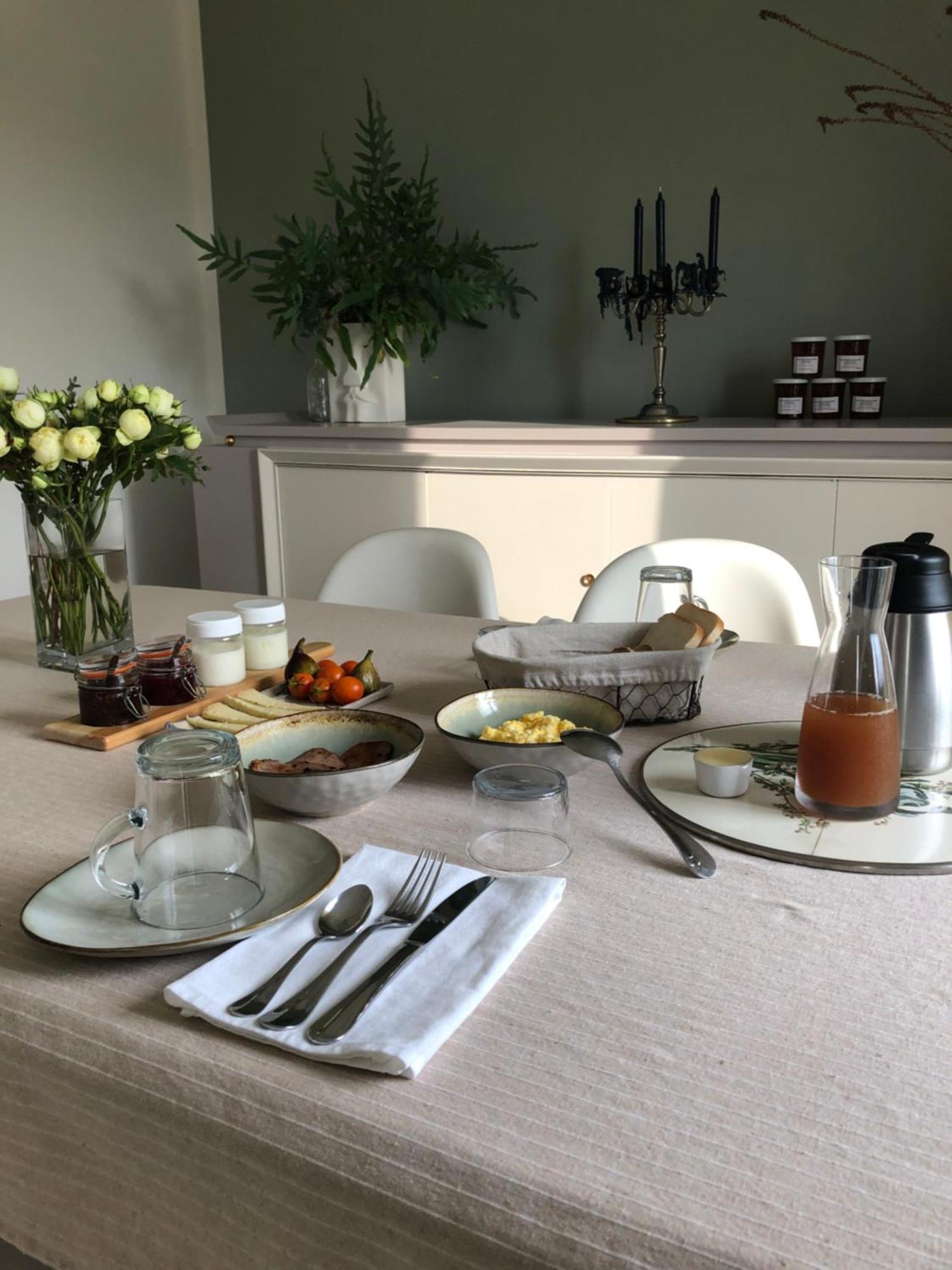 Au Pre De Karine Bed & Breakfast Cuneges Bagian luar foto